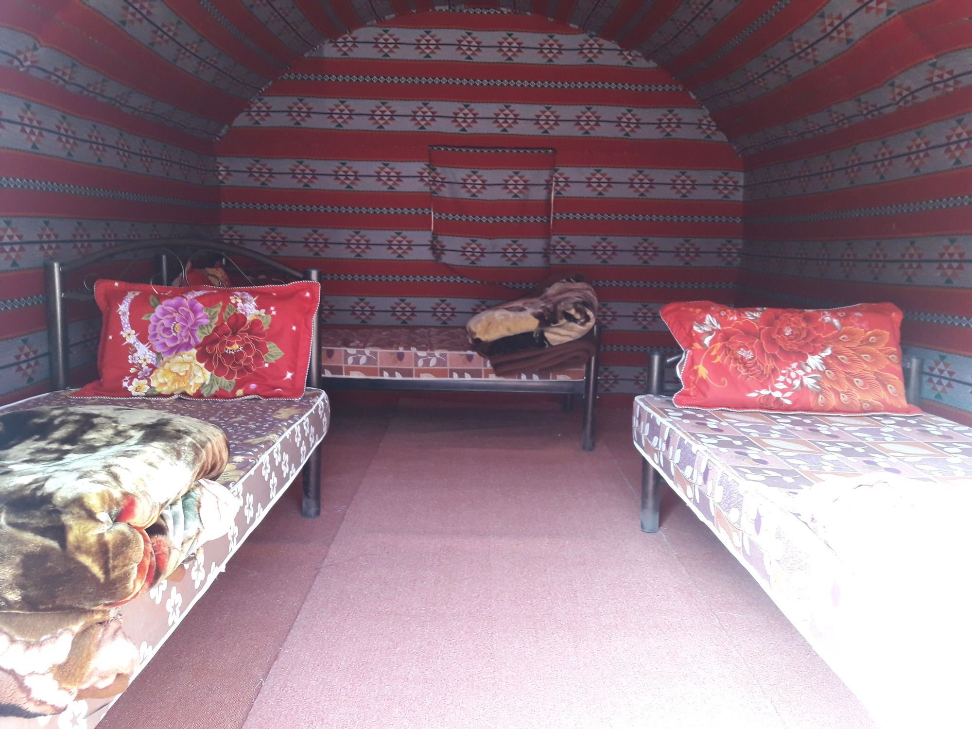 Desert Moon Camp Wadi Rum Exterior foto